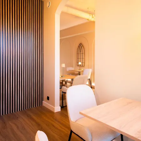 Motto Boutique Old Town - Butikowe Na Starowce Bed & Breakfast 4*